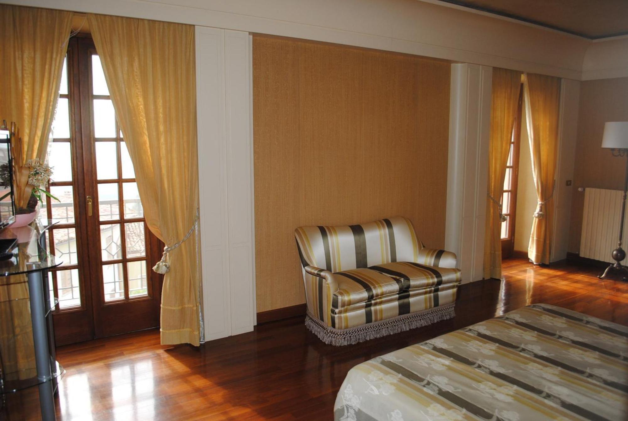 Hotel Locanda San Giacomo Agliano Terme Room photo