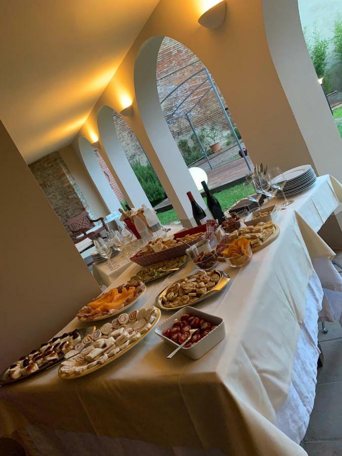 Hotel Locanda San Giacomo Agliano Terme Exterior photo
